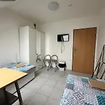 Pod Sklepy *